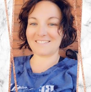 Meet your Posher, Jen